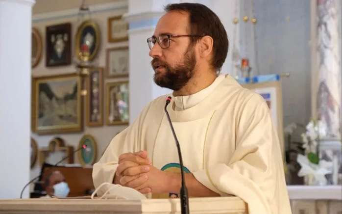 Bishop Christian Carlassare of Bentiu pictured in 2022 when he headed the Diocese of Rumbek (Fondazione CESAR / CNA)