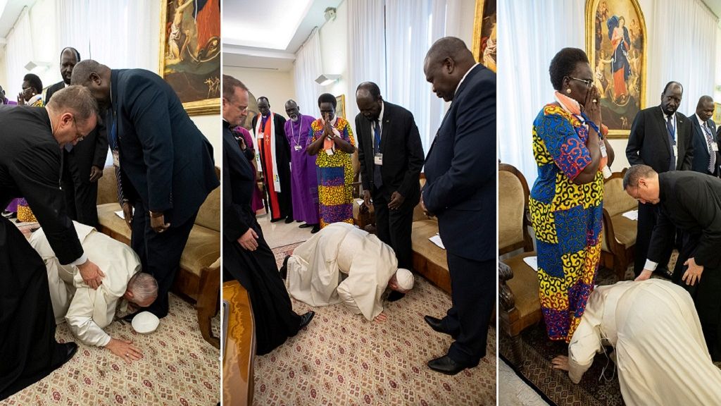 Pope Francis kneels to kiss the feet of the leaders of South Sudan at the Vatican, April 11, 2019 (Image Credit: Vatican Media/Facebook)