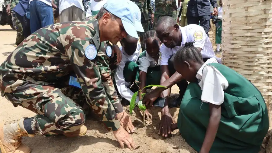 UNMISS helps plant hope among youth on World Environment Day UNMISS