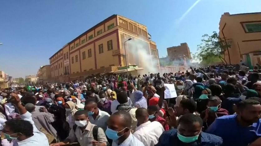 احتجاجات في السودان -  رويترز
